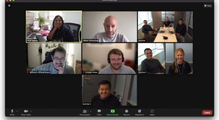 স্মার্ট ভার্চ্যুয়াল এজেন্ট আনল জুম