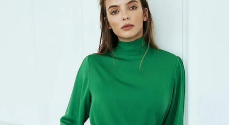 সুপারমার্কেট থেকে বিশ্বকোনায় অভিনেত্রী