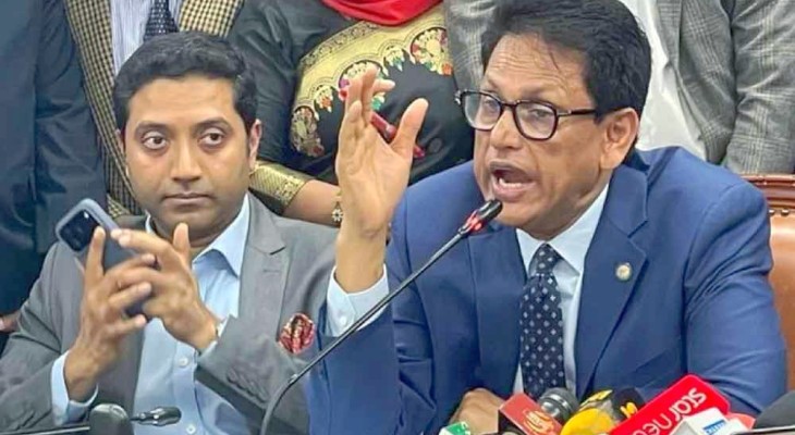 নকল ঠেকাতে শিক্ষকদেরও শাস্তির হুঁশিয়ারি