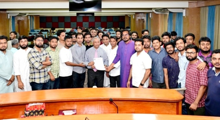 চবিতে আবাসন ও নিরাপত্তা দাবিতে ছাত্রদলের স্মারকলিপি