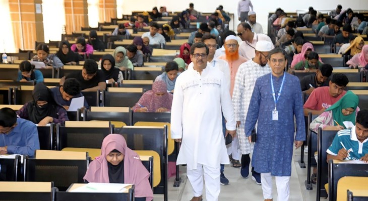 যবিপ্রবিতে উৎসবমুখর পরিবেশে ‘বি’ ইউনিট ভর্তি পরীক্ষা সম্পন্ন