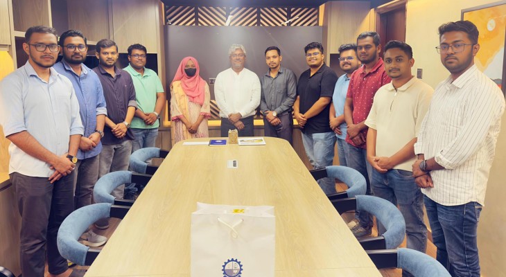 নিটার লাইব্রেরিতে যুক্ত মাসকো জিএমের স্বরচিত বই