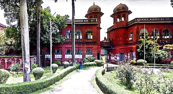 ঢাবির শহীদুল্লাহ হলের পাশে যুবকের লাশ উদ্ধার