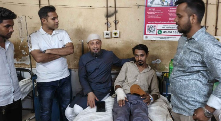 তেল ব্যবসায়ীর হামলায় ছাত্রদলের দুই নেতা হাসপাতালে