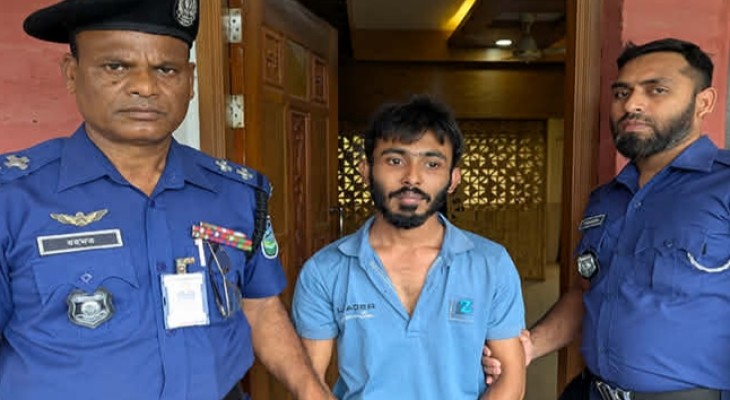 গোপনে ছবি তোলার অভিযোগে মাদকসহ যুবক আটক