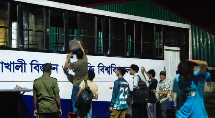 ঘরমুখো শিক্ষার্থীদের জন্য বাস সেবা:প্রশংসায় ভাসছে নোবিপ্রবি প্রশাসন