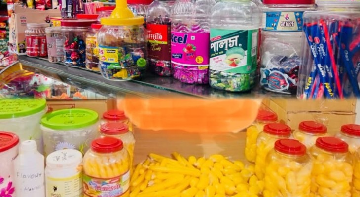রায়পুরে ভেজাল ও অস্বাস্থ্যকর শিশু খাদ্যের ছড়াছড়ি, স্বাস্থ্যঝুঁকিতে শিশুরা