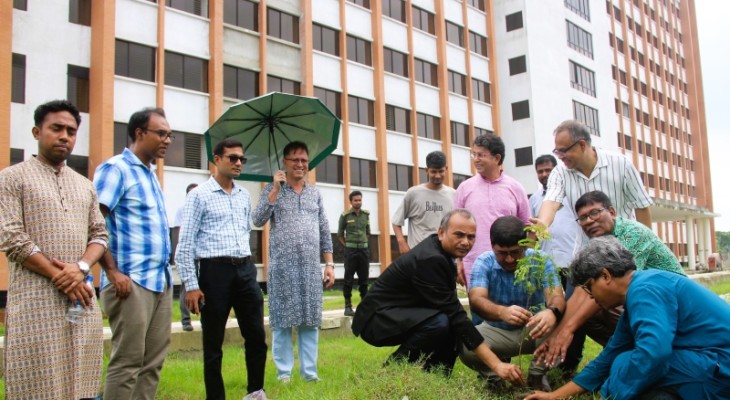 নজরুল বিশ্ববিদ্যালয়ে বৃক্ষরোপণ কর্মসূচি