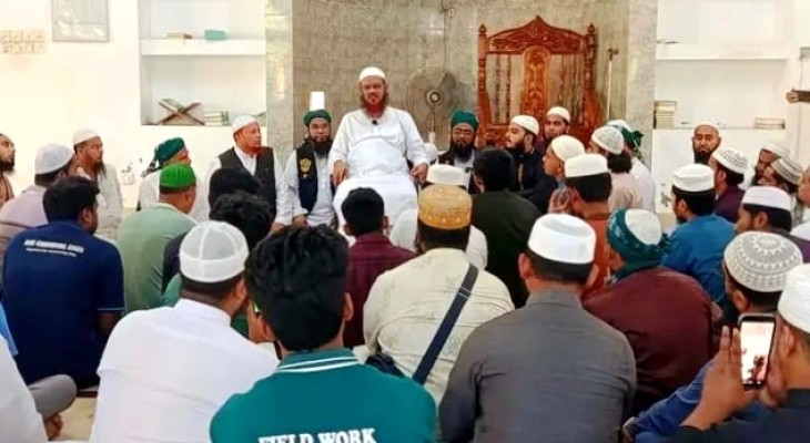 জুলাই শহীদদের স্মরণে কুবিতে ইসলামী ছাত্র আন্দোলনের দোয়া মাহফিল