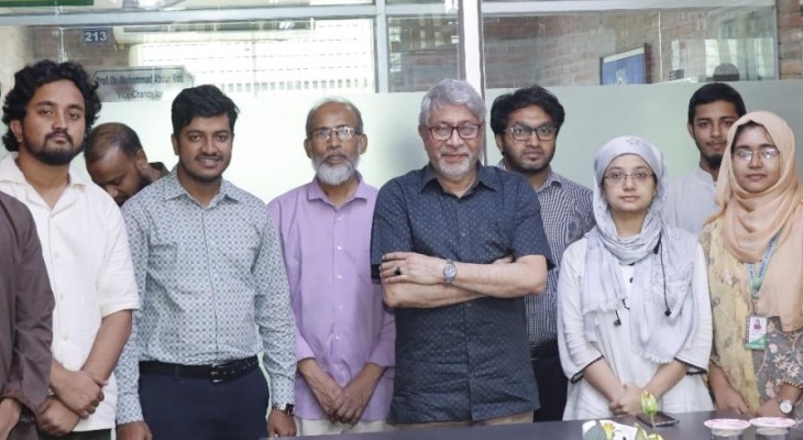 মানারাতে আট শিক্ষার্থীর অন-ক্যাম্পাস পার্টটাইম চাকরি