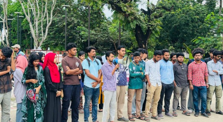 আজমল হত্যায় প্রকৃত দোষীদের শনাক্ত ও সর্বোচ্চ শাস্তির দাবি খুবির শিক্ষার্থীদের